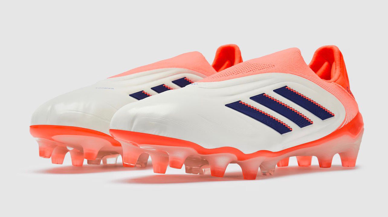Adidas Copa Pure III Laceless FG - Boot Threads 